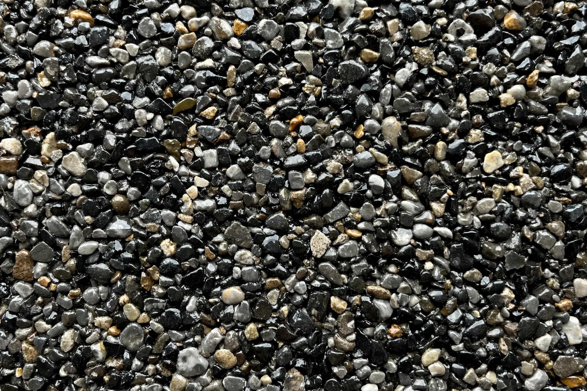 Beretta resin bound driveway finish sample
